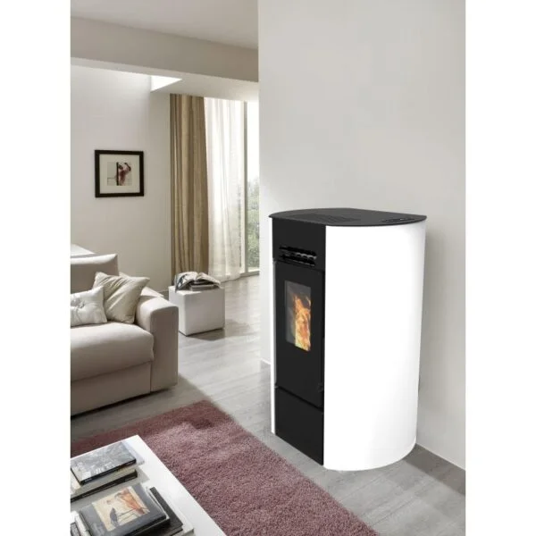 Poêle à granulés oval étanche – FIREMATIC O9